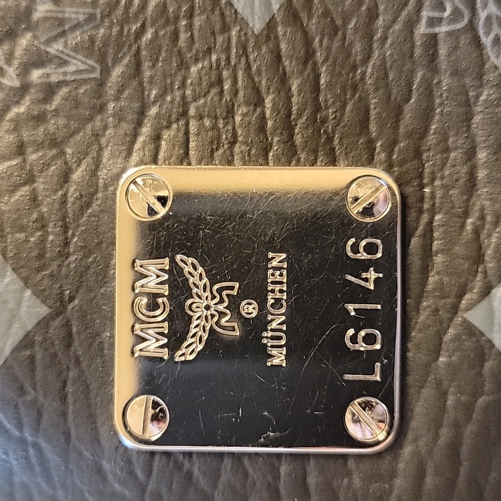 MCM Boston Stark - Picture 2 of 14